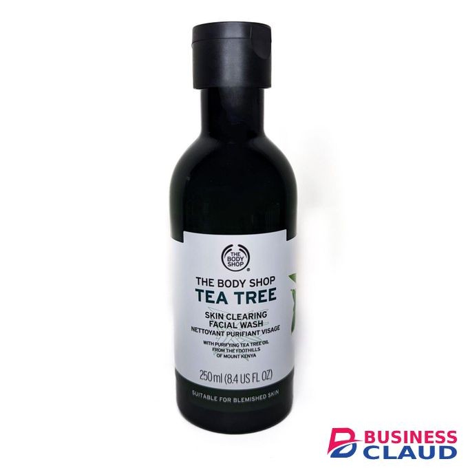 The Body Shop Tea Tree Skin Clearing Facial Wash