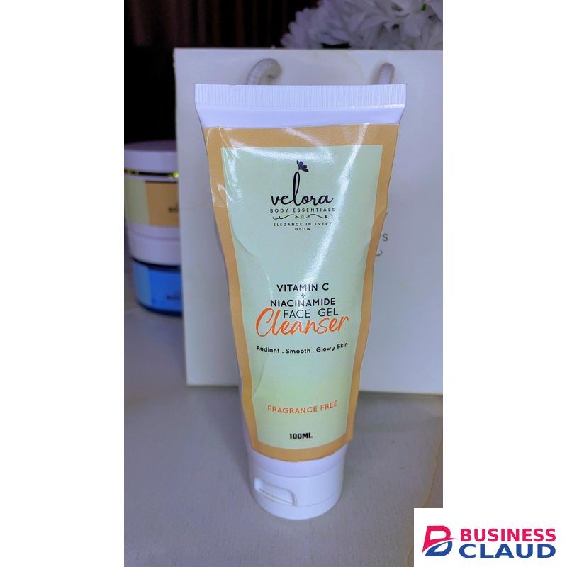 Vitamin C Velora best selling Vitamin C+ Niacinamide Face Cleanser – Deep Cleansing & Brightening Gel Wash for Acne, Dark Spots & Dull Skin