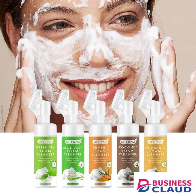 Facial Cleanser Face Wash Foam Blackheads Exfoliating Oil Control Hydrating Green Tea, Coconut,Tumeric Bubble Facial Cleanser For Skin Brightening