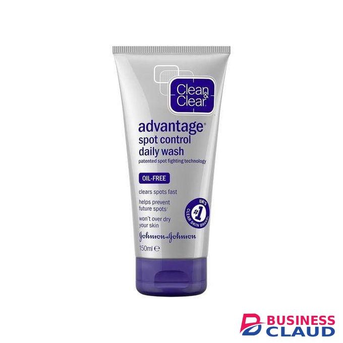 Clean & Clear Advantage Spot Control Daily Wash