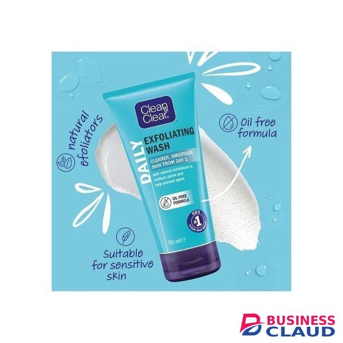 Clean & Clear Oil-Free Deep Action Exfoliating Facial Cleanser with Pro-Vitamin B5, Gentle Exfoliating Daily Face Wash Cleans Deep for Soft, Smooth, Hydrated Skin