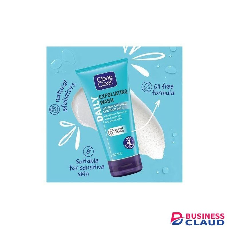 Clean & Clear Oil-Free Deep Action Exfoliating Facial Cleanser with Pro-Vitamin B5, Gentle Exfoliating Daily Face Wash Cleans Deep for Soft, Smooth, Hydrated Skin
