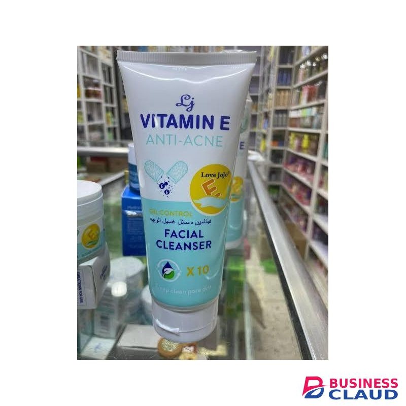 Love JoJo Vitamin E Anti-Acne Facial Cleanser, 190g