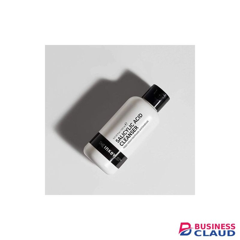 THE INKEY LIST Salicylic Acid Cleanser Exfloliate And Helps Clear Acne