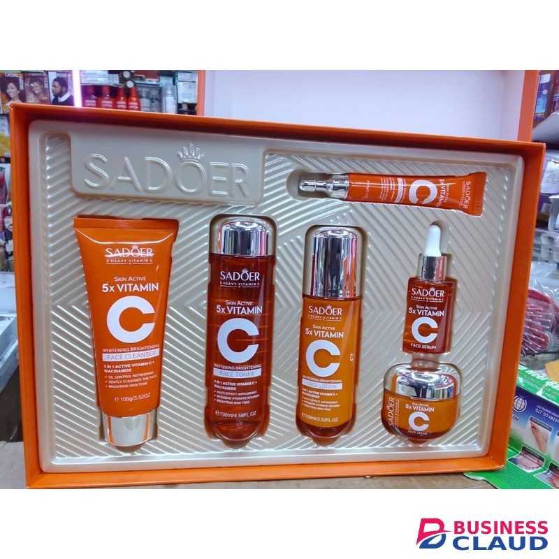 SADOER 5 x Vitamin C Skin Care Set, Skincare Routine Set, Facial Skin Care Products, Skincare Gift Set with Cleanser, Eye Cream, Serum, Cream, Anti-Aging Skin Care Kit for Firming & Hydrating 6 set