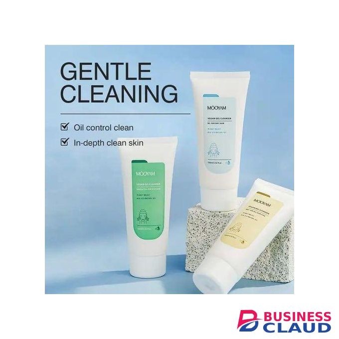 MOOYAM VEGAN GEL CLEANSER GREEN TEA FOR OILY SKIN, ALL TYPE SKIN AND DRY SKIN