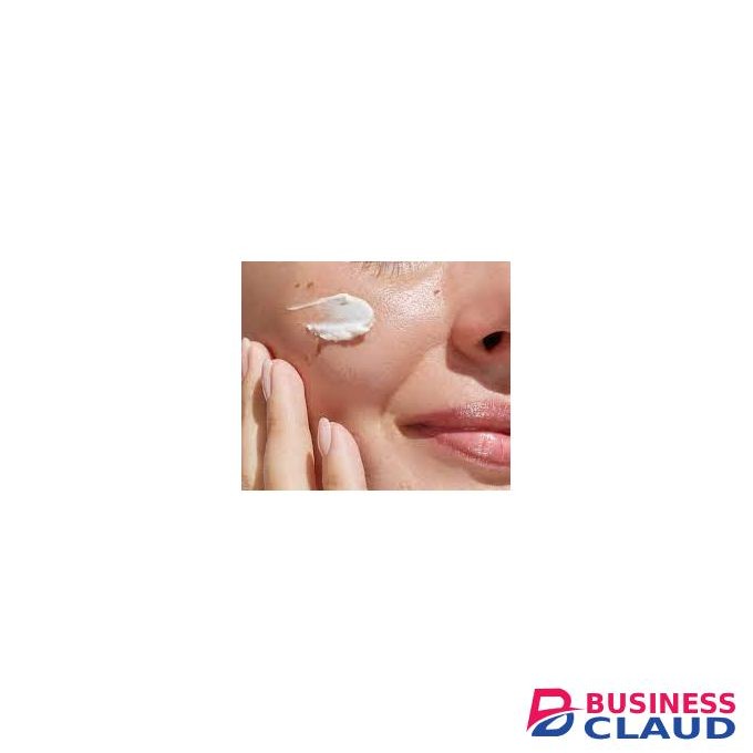 tretinoin LazerWhite 0.05% Tret Hyperpigmentation Cream Reveal Brighter Skin Sheds Off Hyperpigmentation Scaring Spots Marks Preps Skin Heavily Moisturise After Avoid Sun Heat