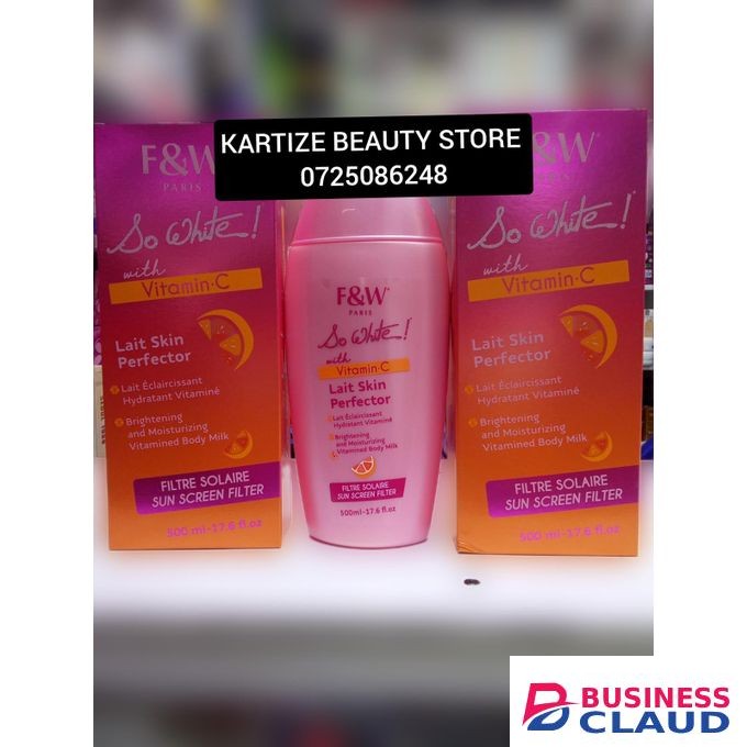 Fair & White So white with vitamin c brightening and moisturizing vitamined body milk with sunscreen filter 500 ml