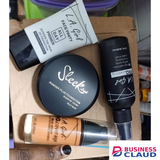 Sleek 4PCs Matte Poreless 2in1 Powder+Liquid Foundation+Primer+Finish Spray+FREE MAKEUP sponge