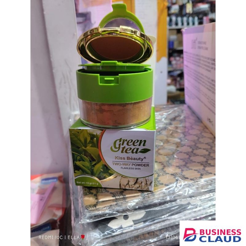 Green Tea 3 in 1 Natural Matte Finishing Powder+FREE Beauty Blender Sponge+Powder Sponge