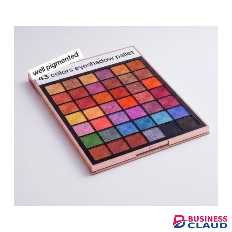 MocAllure "Made Magic" Collection 48-Color Eyeshadow Palette.