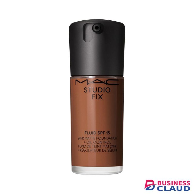 M.A.C Studio Fix Fluid SPF 15 24HR Matte Foundation + Oil Control - NW44 30ml.
