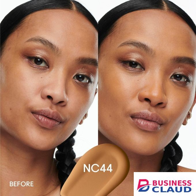 M.A.C Studio Radiance Serum-Powered Foundation - NC44 30ml.