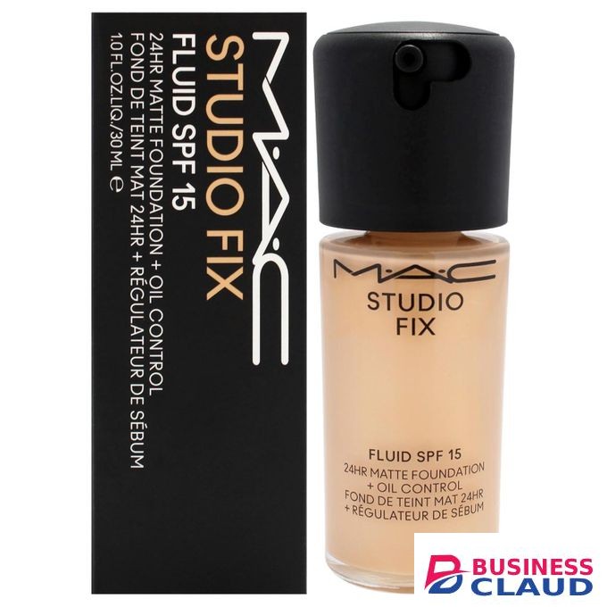 M.A.C Studio Fix Fluid SPF 15 24HR Matte Foundation + Oil Control - NC44, 30ml