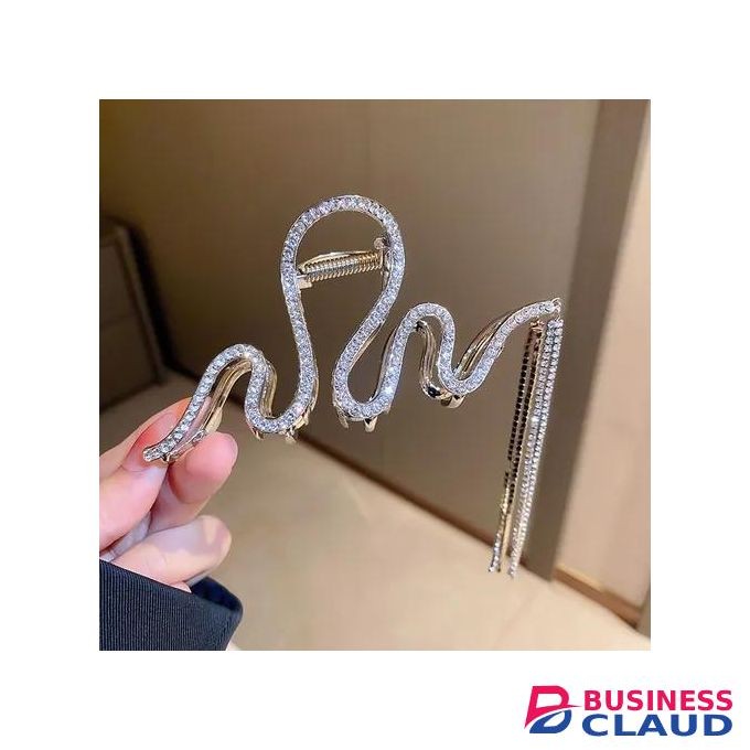 Fashion Clips Light luxury rhinestone grab clip, high-grade tassel chain, shark clip headdress