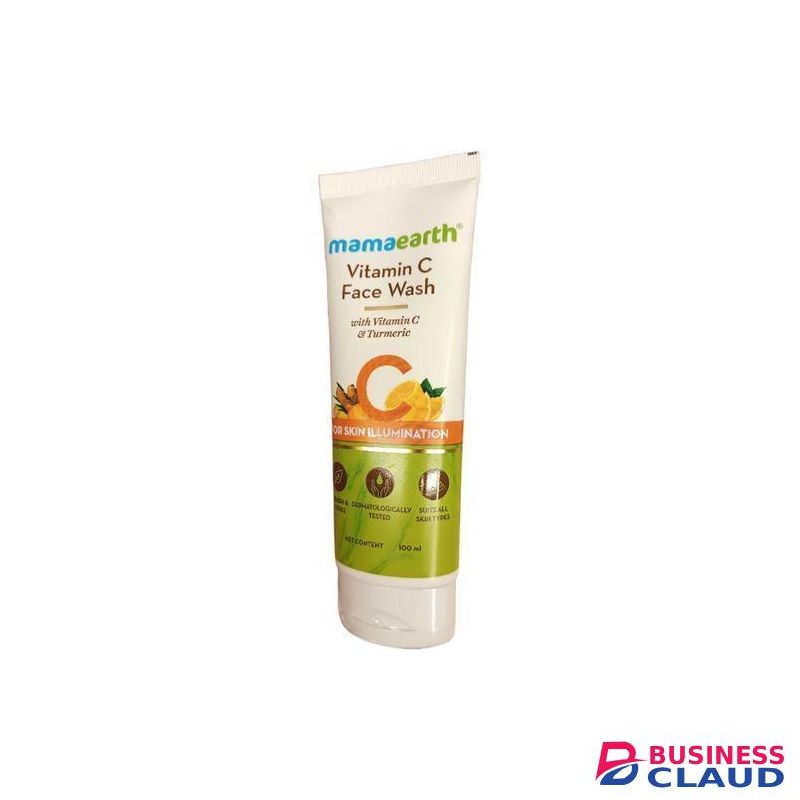 Mama Earth Vitamin C Face Wash FOR SKIN ILLUMINATION With Turmeric