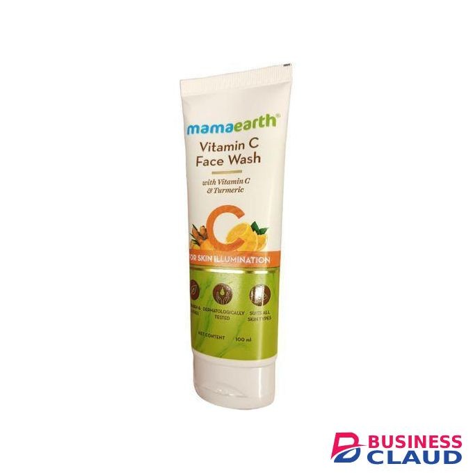 Mama Earth Vitamin C Face Wash FOR SKIN ILLUMINATION With Turmeric