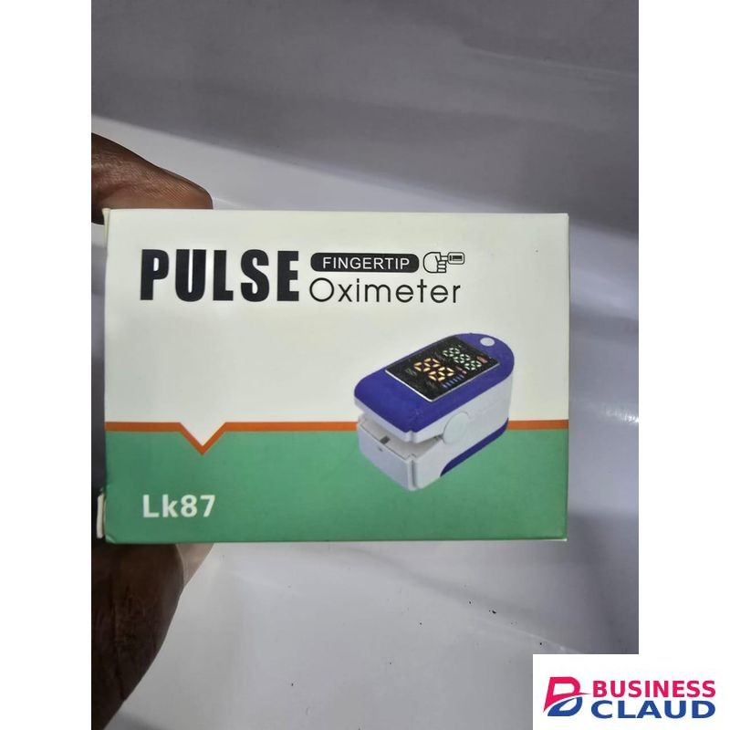 Digital Oxygen Saturation Monitor With Fingertip Oximeter, Heart Rate, Perfusion Index, And LED Pulse Monitor For Health Checks