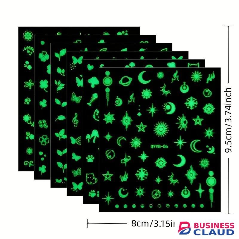 General 5 pcs Hybrid Glow-in-the-Dark Nail Stickers - Glow In Black/No Glue Required, Star (with Moon) Easy Decoration, Floral Pattern, Glossy Effect, Nail Stickers & Decals