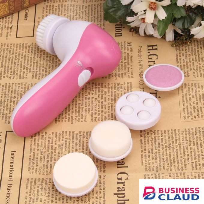 5 In 1 Facial Cleaner: Massager With Replacement Heads