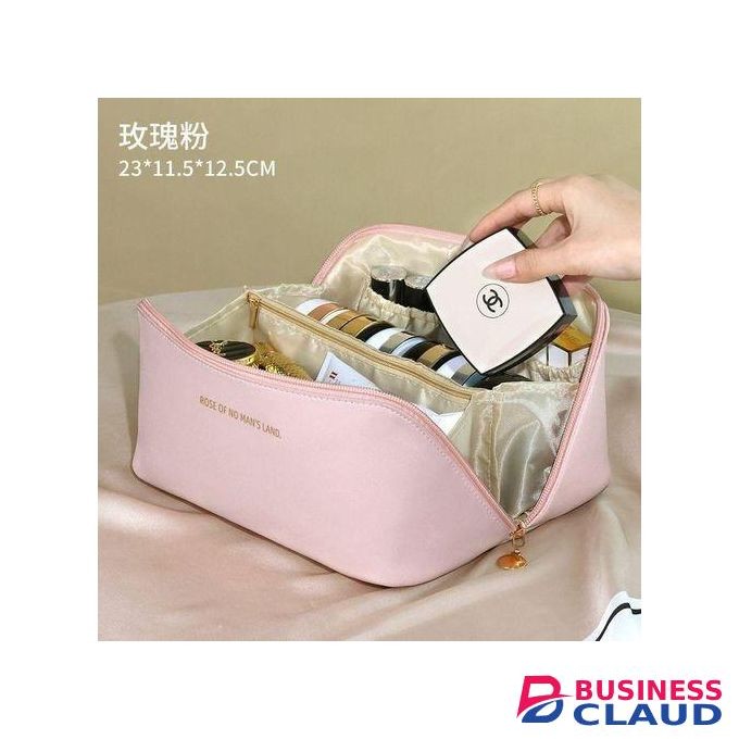 Multifunctional Waterproof Large Cosmetic Bag Toiletries Travel Bag for Women and Men – Portable Makeup Organizer with Compartments for Toiletries, Brushes, Skincare and Travel Essentials