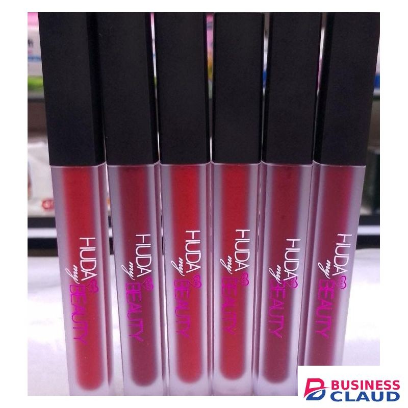 Huda Beauty 1pc-Liquid Matte Lipstick( Hot red)