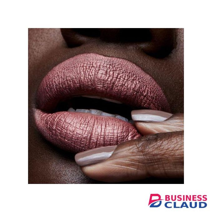 M.A.C Retro Matte Liquid Lipcolour Metallics Gems And Roses 5ml.