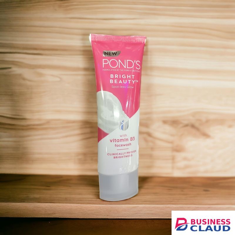 Pond's Bright Beauty Spot-less Glow With VITAMIN B3 FACEWASH nk