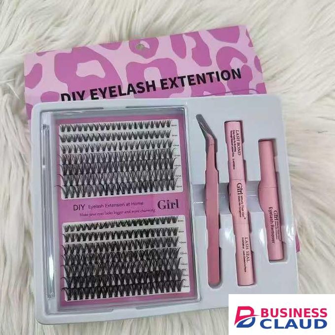 Girl Eyelashes extension