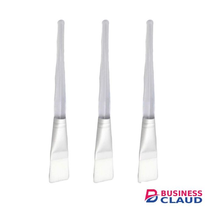 Brush Up White Mask Spatula