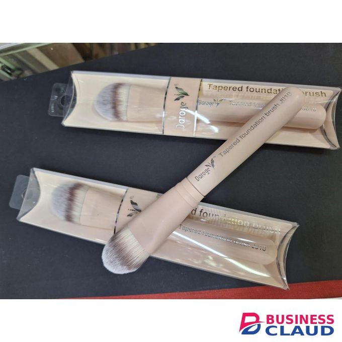 Daroge Tapered foundation brush