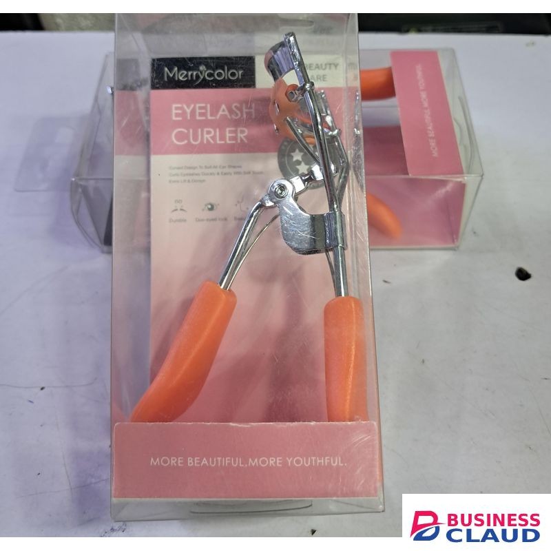 Eyelash curler