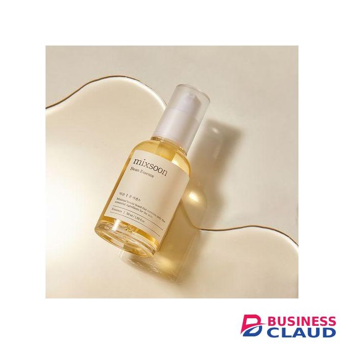 Mixsoon Bean Essence,(A skincare products for Moisturizing, exfoliating and texture enhancing)