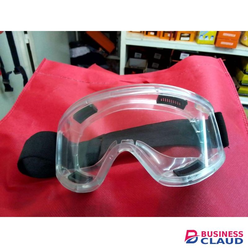 Googles with clear lens