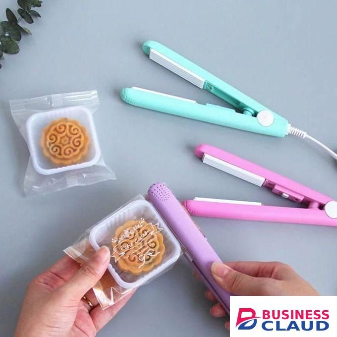 Mini 2-in-1 Hair Straightener And Curler Professional Flat Iron Ceramic Tourmaline Ionic Electric Plastic Bag Sealer Purple