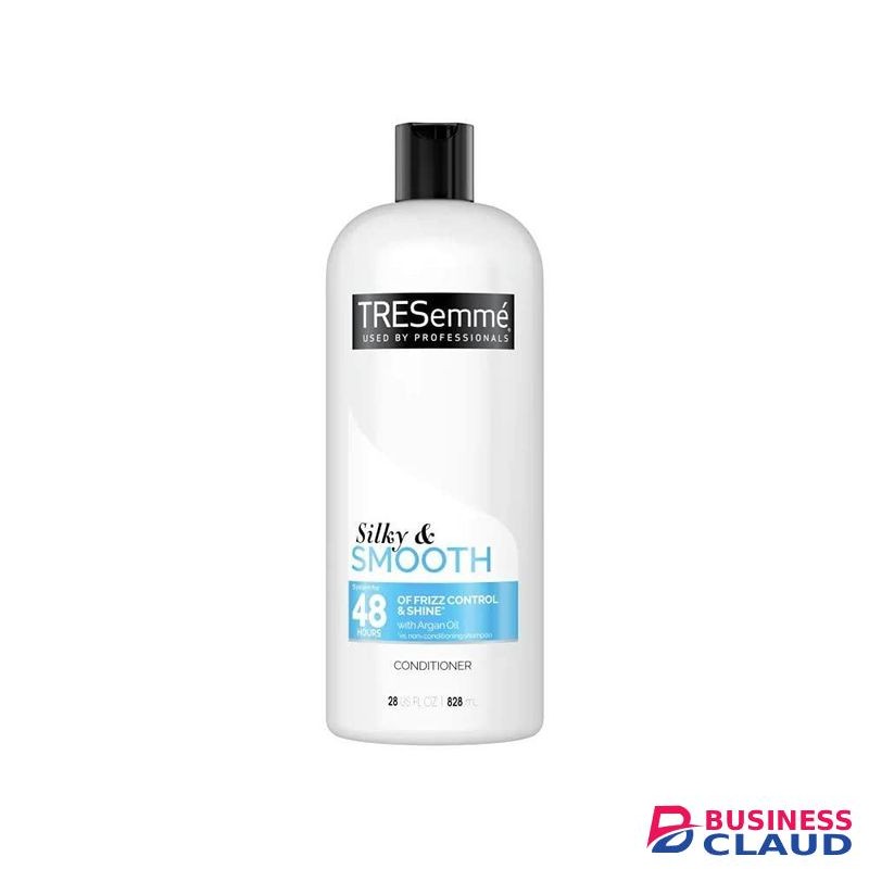 TRESemmé Luxurious Moisture Rich Conditioner