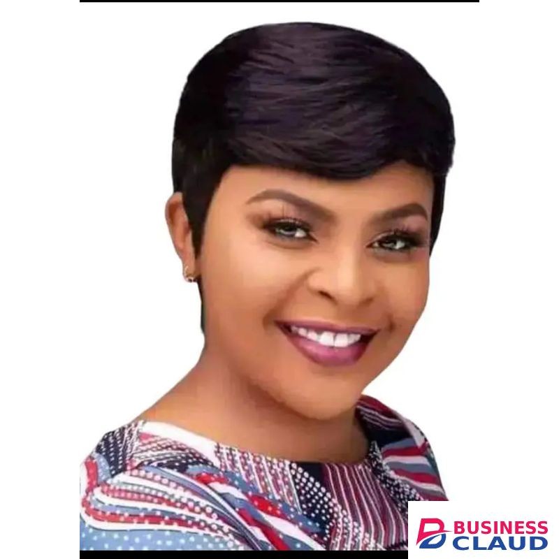 Human hair black pixie