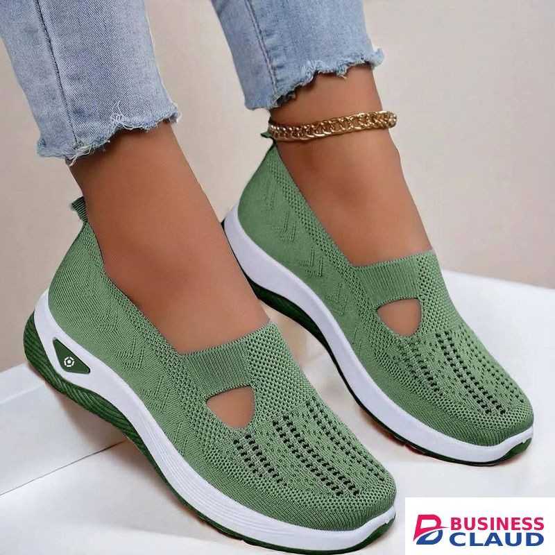 Orthopedic Women's Slip-On Knitted Walking Shoes With Arch Support, Breathable And Lightweight, Non-Slip PVC Soles, And Embroidered Details. They Are Very Suitable For Nurses, Teachers, Pregnant mothers And Retail Workers, And Are Comfortable To Wear.