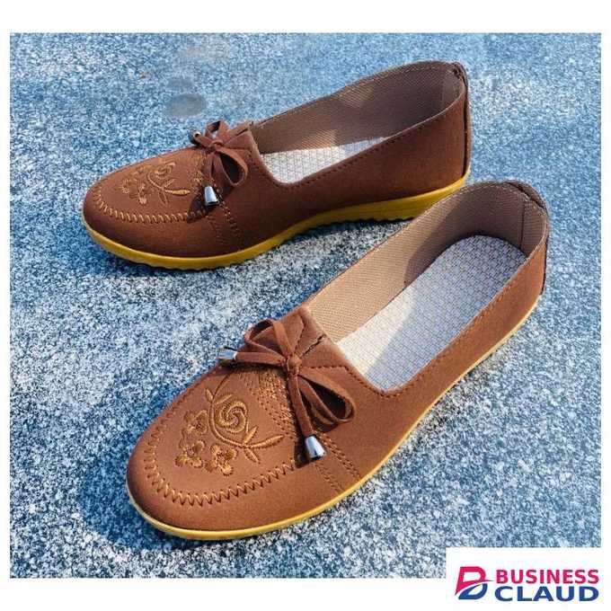 Women shoes Soft Sole ladies Canvas Flats Lightweight Shoes girl Shoes Sneakers Nurse Shoe