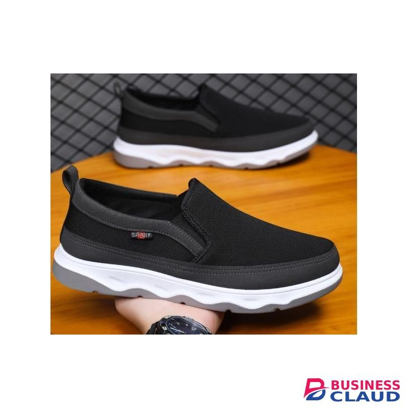 Mens lightweight slip-on sport shoes