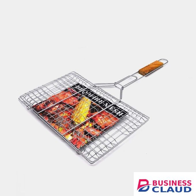 Barbecue BBQ Grill Net Basket Roast Grilling Tray with Wooden Handle Portable BBQ Grill Basket, BBQ Grilling Basket for Outdoor Grill Portable Charcoal Grill, Folding Outdoor Grill
