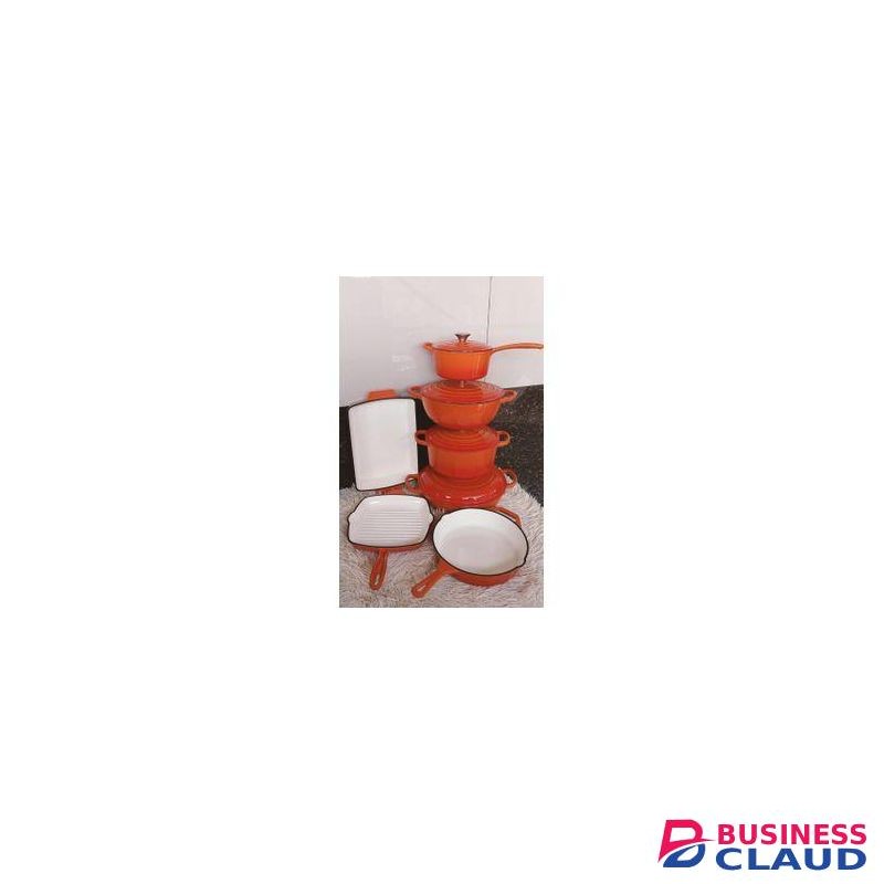 11 Piece Set Enamel Cast Iron Heavy Duty Cooking Pots.