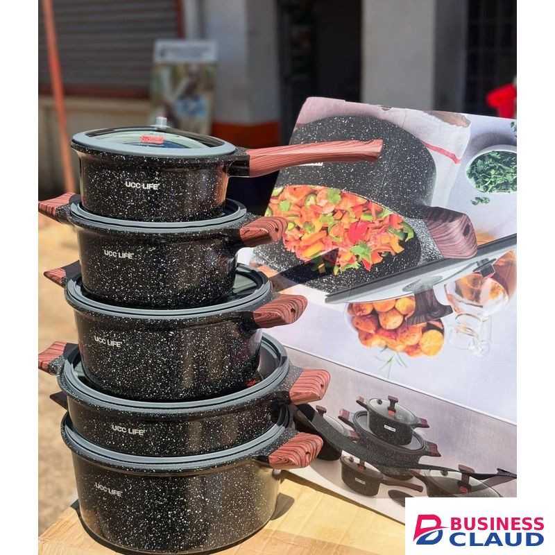 12-Piece Non-Stick Cookware Set with Tempered Glass Lids and Wooden Handles