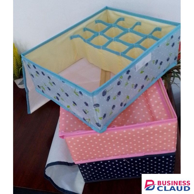 Foldable 13-Grid Undergarment Storage Box with Lid - Multi-Compartment Drawer Organizer for Bras, Socks, and Underwear - Navy Blue Polka Dot Fabric