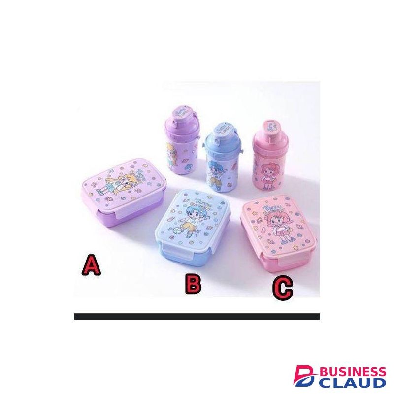 kids lunch box + a bottle