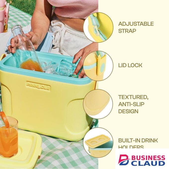 Pinnacle 8Ltr Cooler Box - light blue