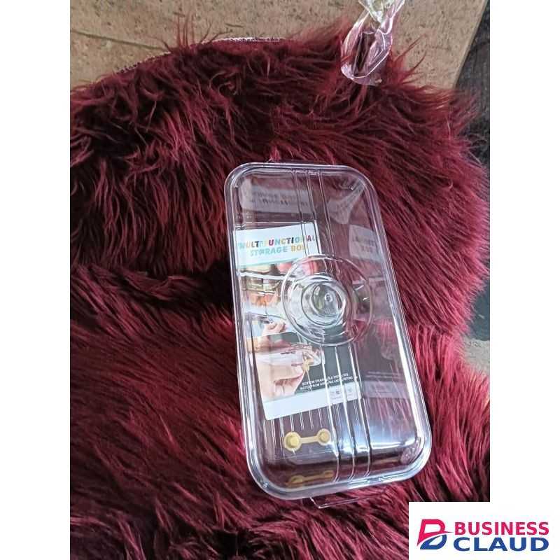 Transparent food storage container with lid