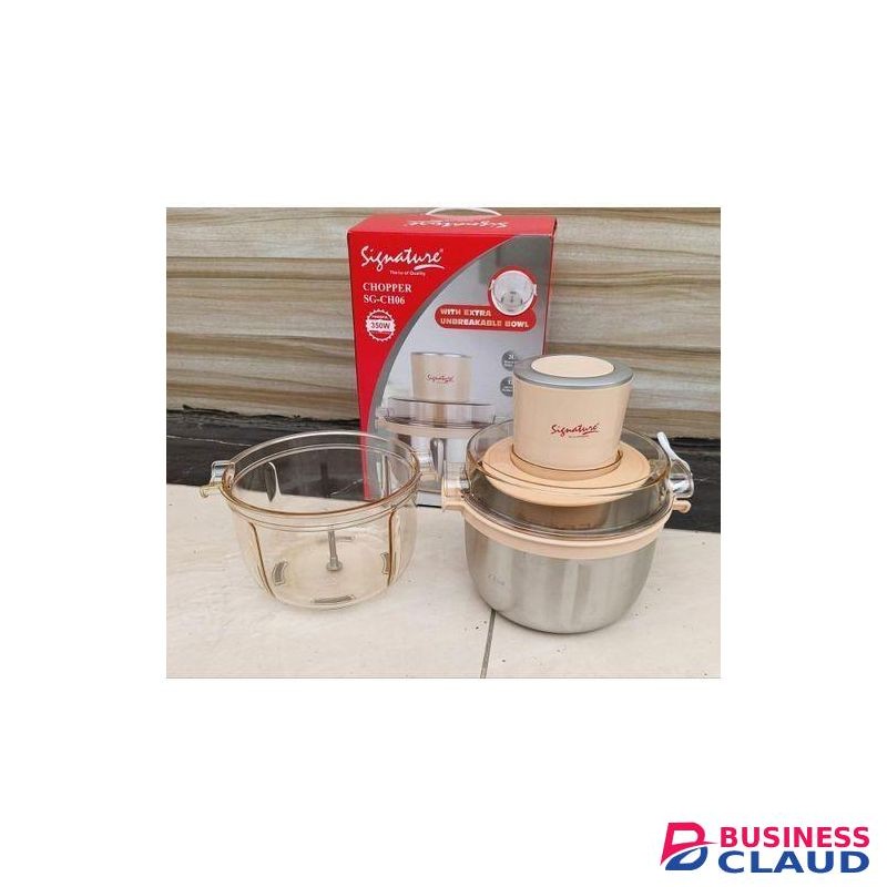 Signature Electric Multifunctional Electric Food Processor Meat Grinder/Fruit Vegetable Chopper With An Extra 2L Jar