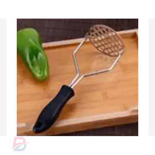 Black handle stainless steel potato masher