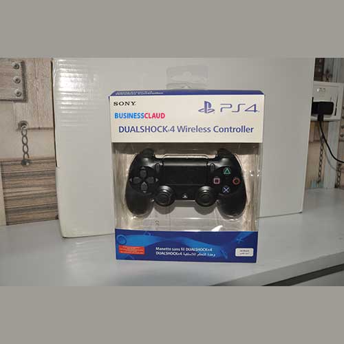 PS4 GENERIC DUALSHOCK 4 WIRELESS CONTROLLER(BLACK)